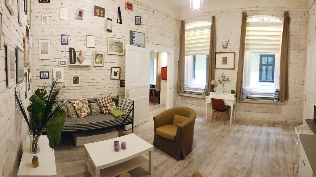 بودابست Bpr Wolf Apartment With Terrace المظهر الخارجي الصورة